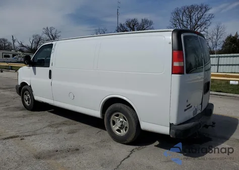 2008 Chevrolet Express G1500 z USA, uszkodzony, nr VIN 1GCFG15X781191312